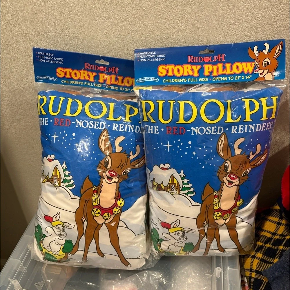 Vintage 1996 Wicklow Co. Rudolph The Red-Nosed Reindeer Story Pillows New Sealed